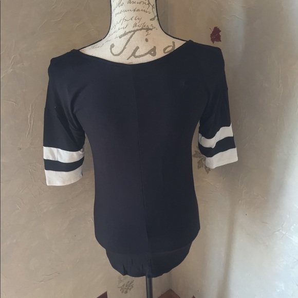 🏈FOOTBALL GRAPHIC T-Shirt - Picture 4 of 8